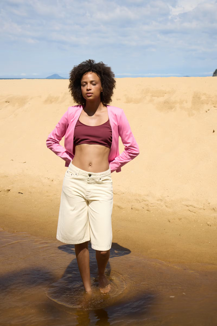 IHKIRSTEN Bermuda shorts Birch