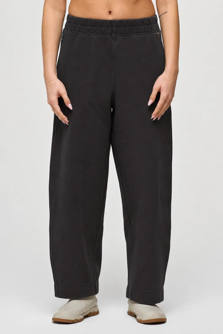 ENOAI - BALLOON PANTS BLACK BEAN