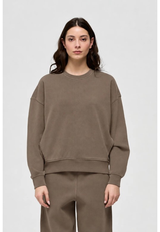 AVORI - OVERSIZED CREW NECK SWEATSHIRT MOCHA