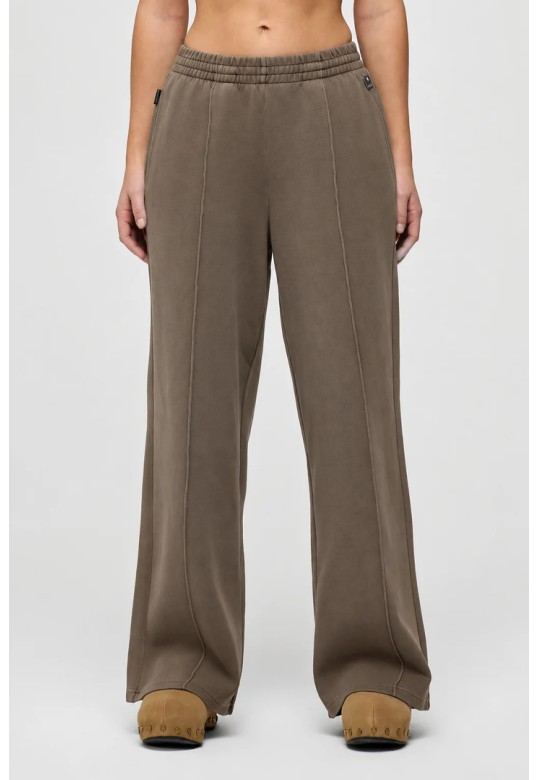TAVON - WIDE JOGGING PANT MOCHA