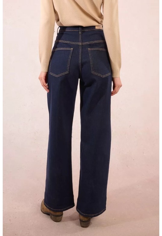 Wide cuffed denim