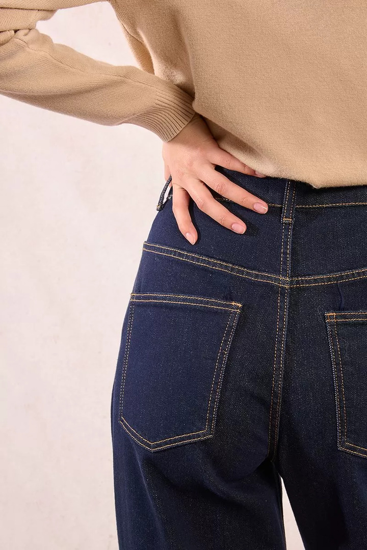 Wide cuffed denim