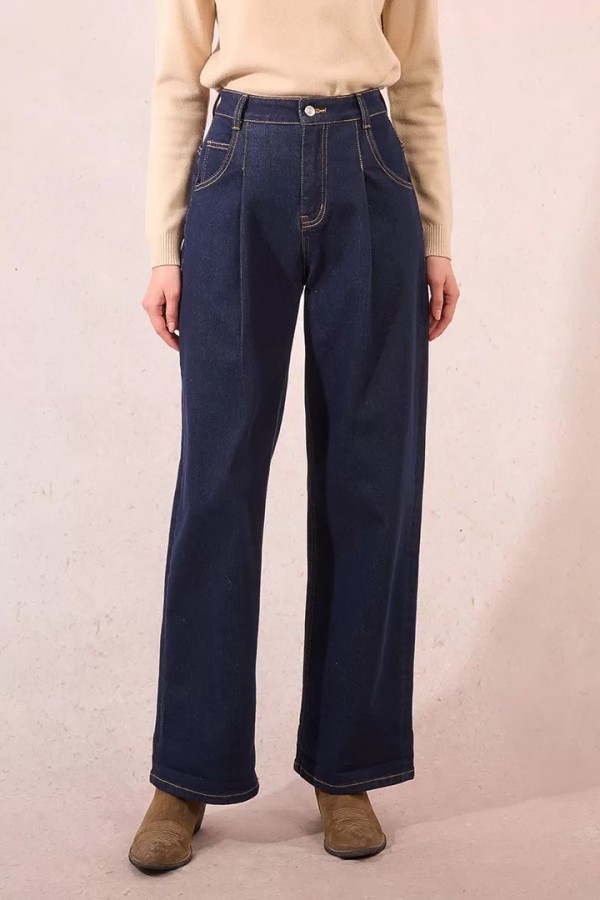 Wide cuffed denim