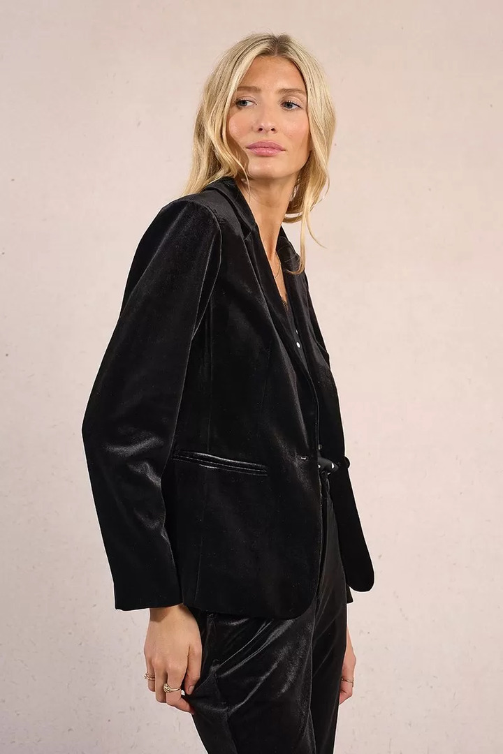 Fitted velvet blazer Black