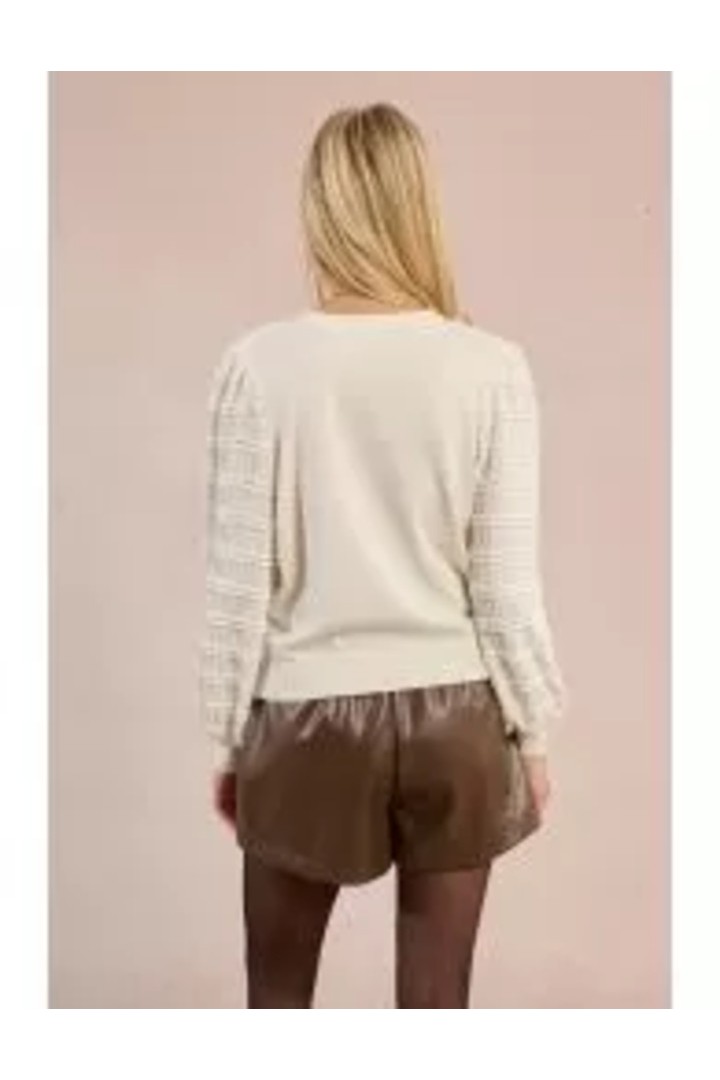 Ruffled waffle top off white