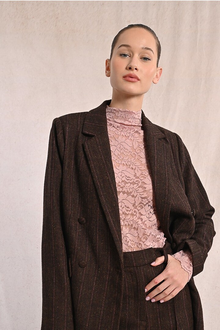 Striped straight and double-breasted blazer Chocolate