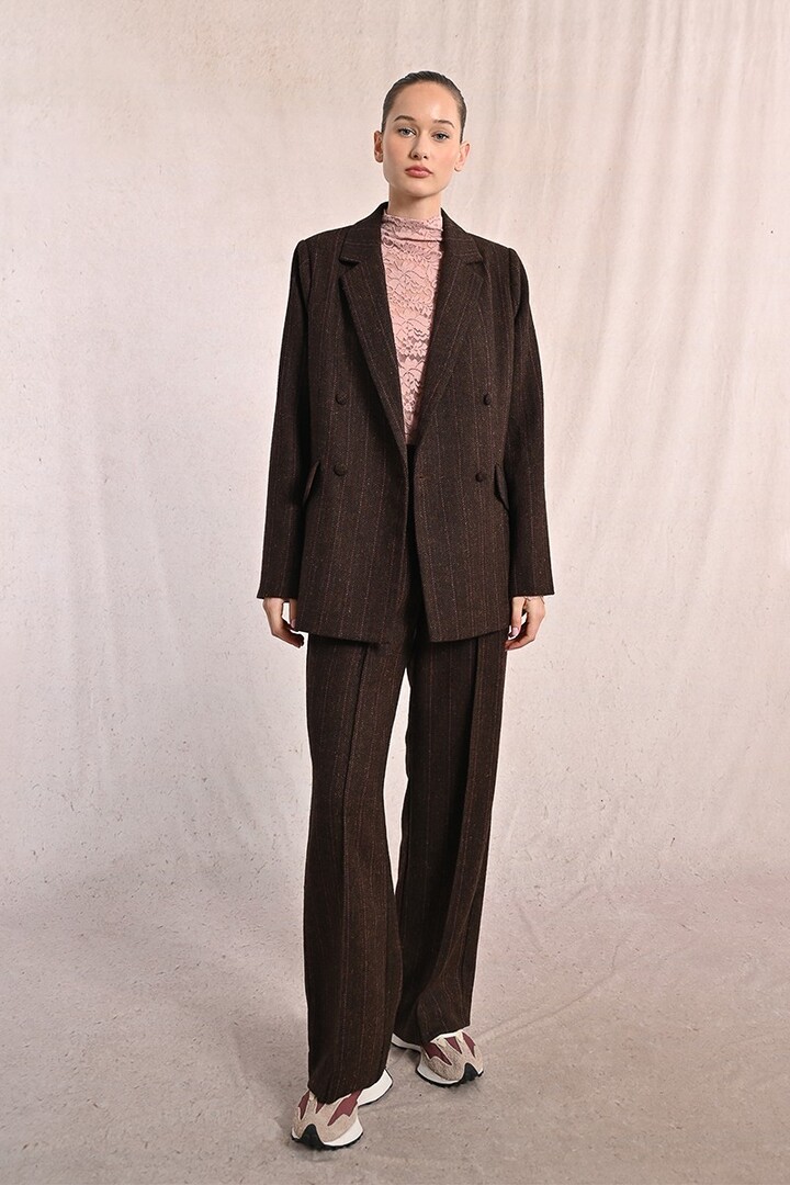 Striped straight and double-breasted blazer Chocolate