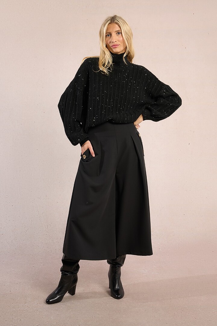 Sequined knit sweater black