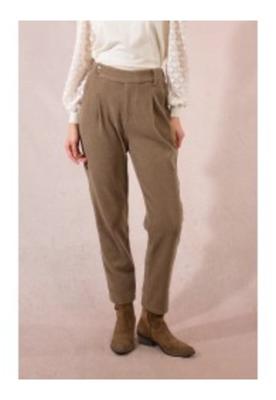 Carrot velvet trousers Khaki