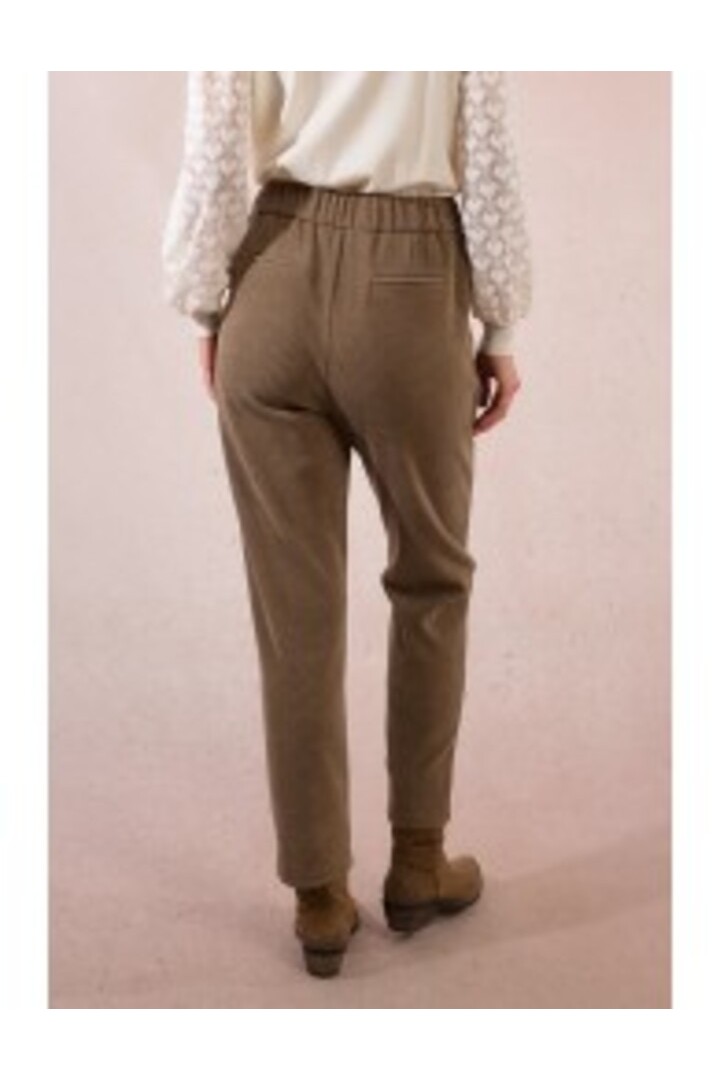 Carrot velvet trousers Khaki