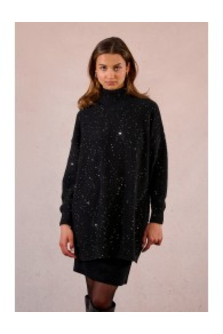 Oversized knit and sequin sweater Black