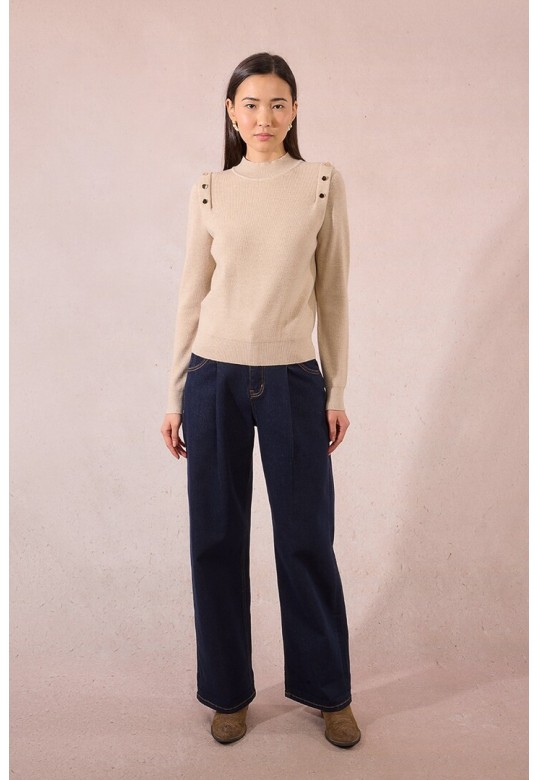 Fine sweater with shoulder pads beige