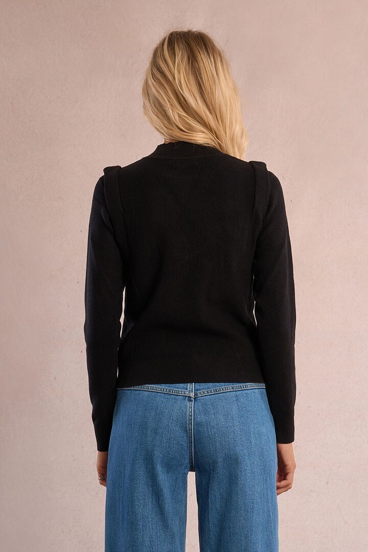 Fine sweater with shoulder pads Black