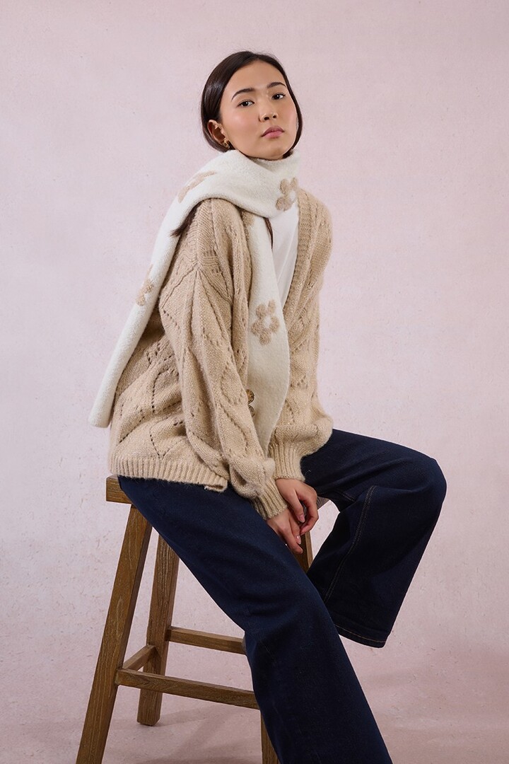 Scarf with flowers and sequins Off White