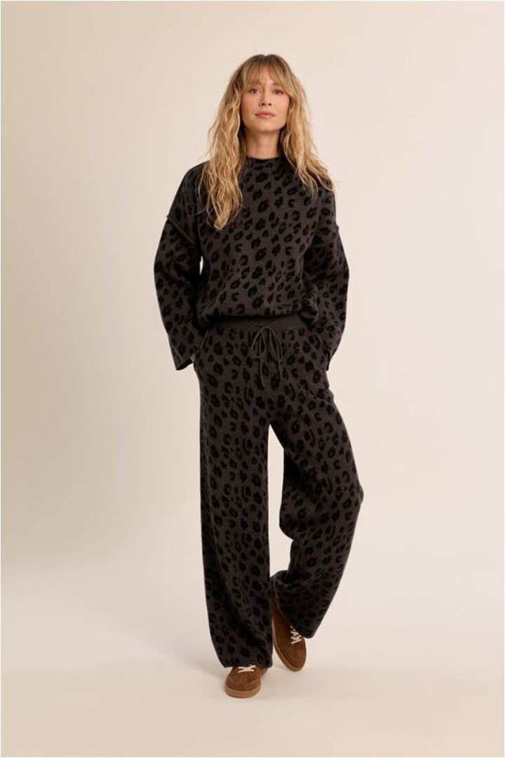 Wide Sweater, Leopard Dark Grey