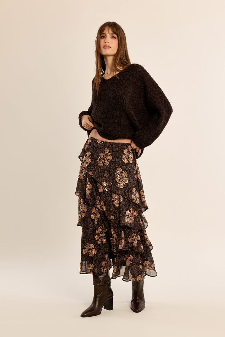 Knitted sweater, V-neck Chocolate