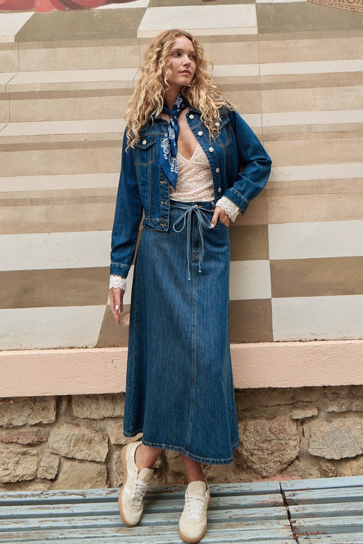 Long denim skirt, knotted Denim Blue