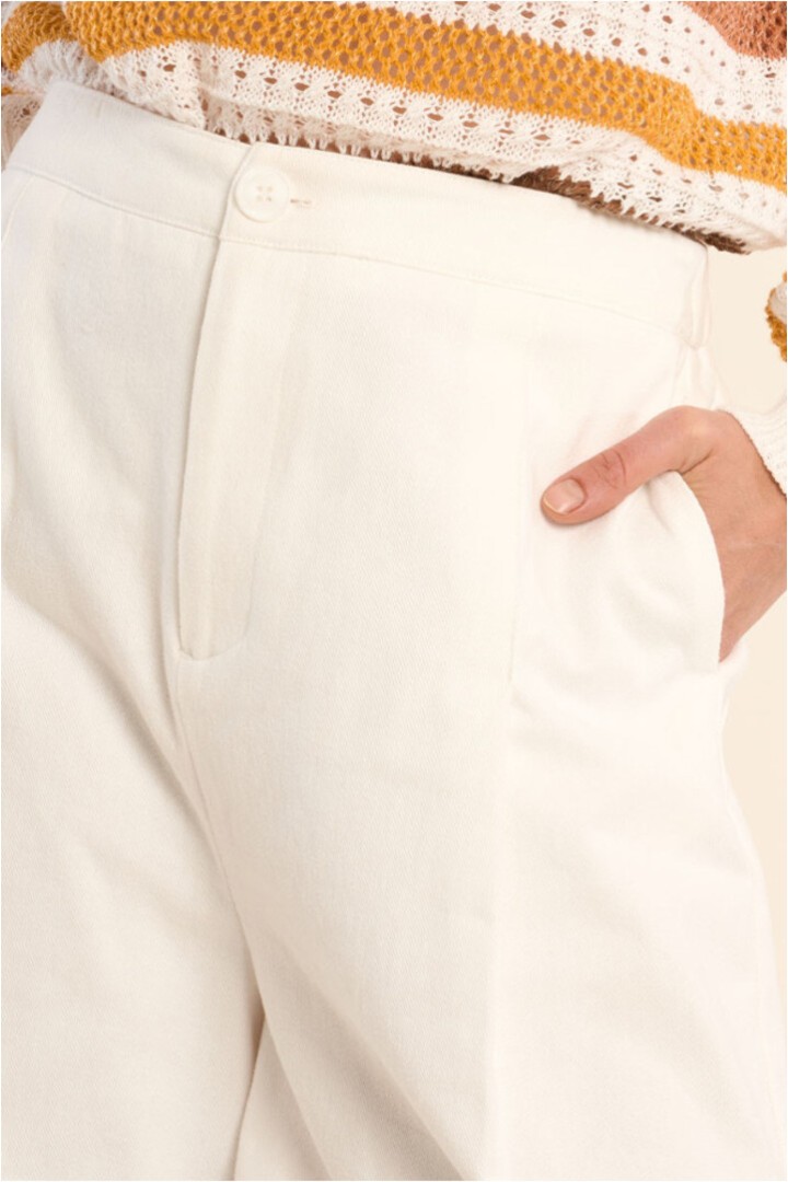 High-waisted shorts, paperbag Offwhite