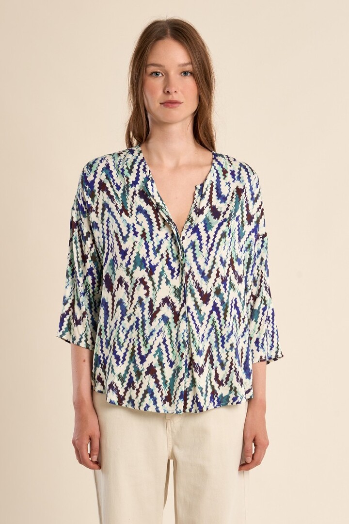 Graphic print  Blue Camille