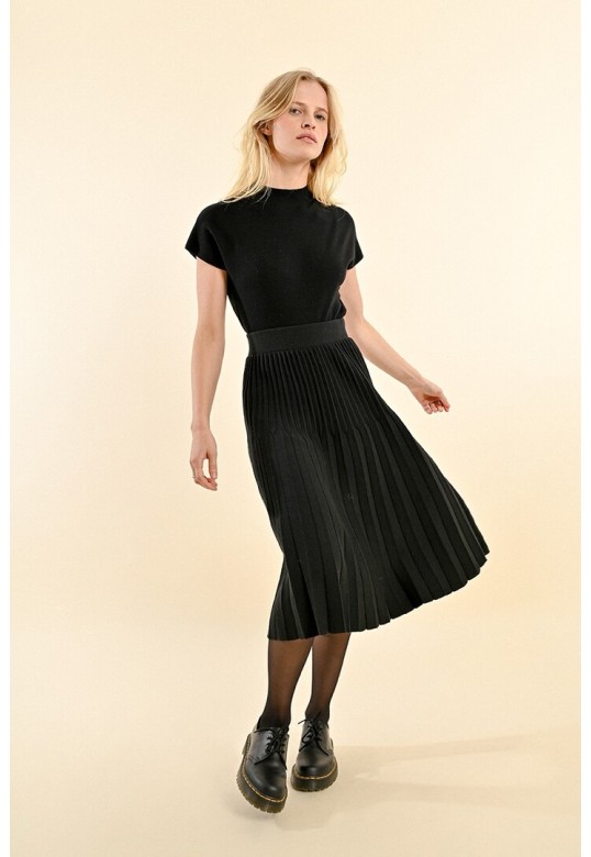 PLEATED MIDI SKIRT, HIGH WAIST BLACK