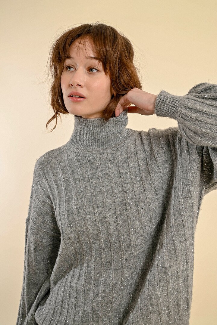 SWEATER WITH HIGH COLLAR AND PUFFED SLEEVES SILVER