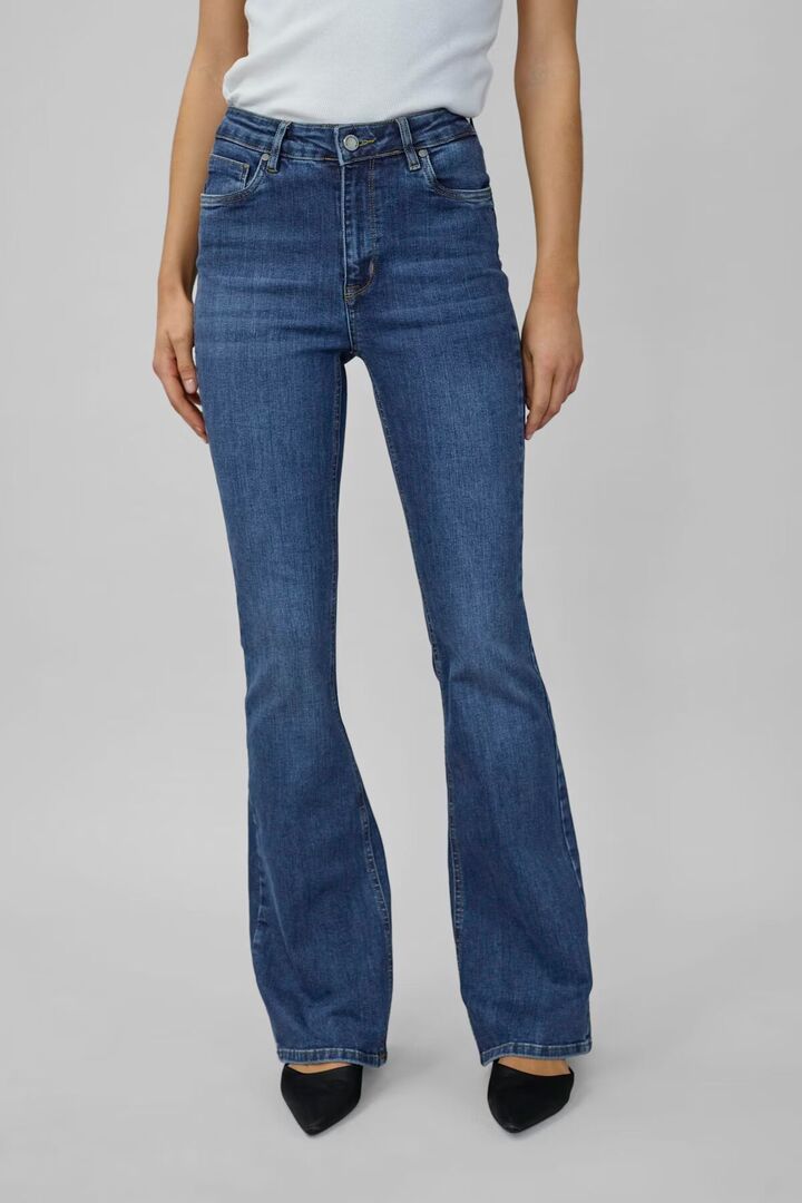 36 THE DEKOTA HIGH BOOTCUT  Medium Blue Wash