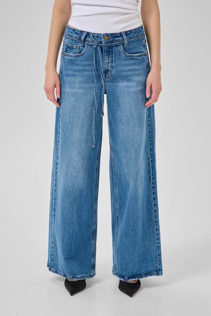 MWKaro 144 Mid X-Wide Jeans  Medium Blue Wash