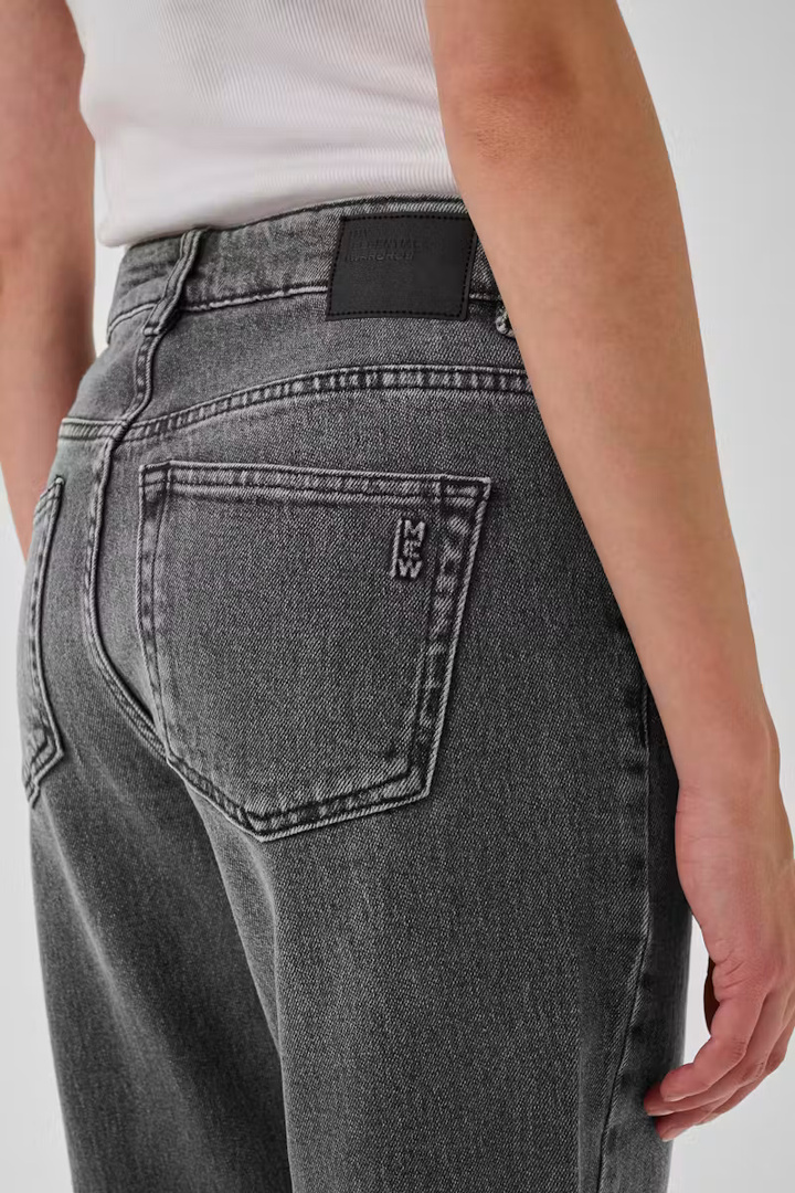 04 THE MOMMY HIGH TAPERED JEANS Dark Grey Retro Wash