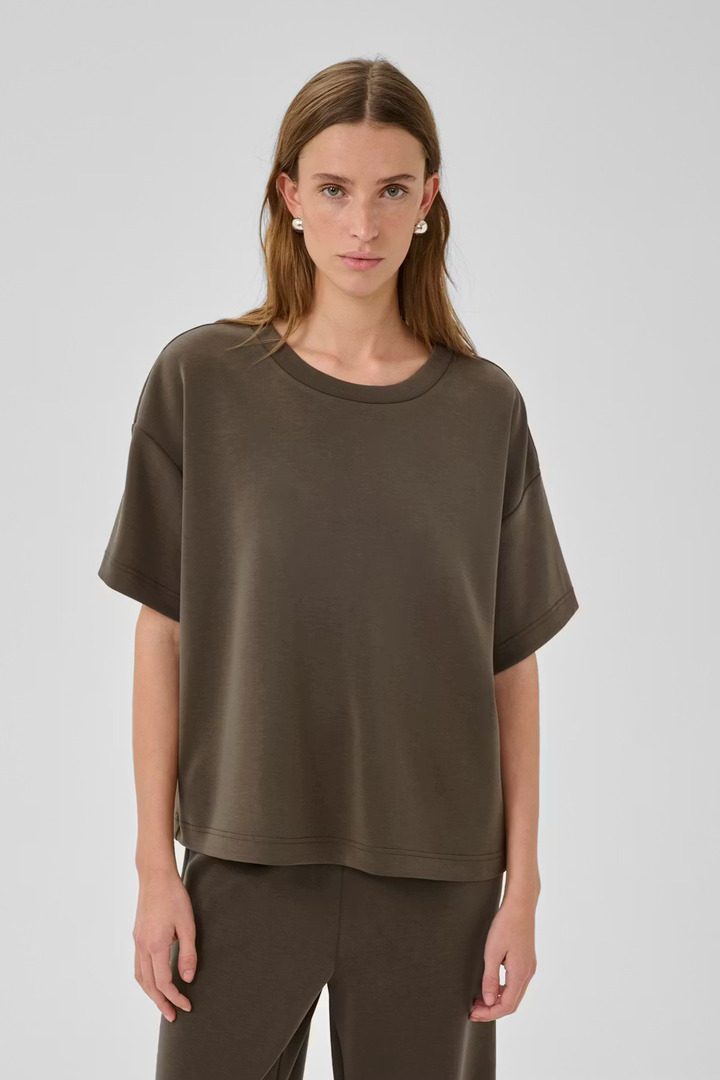 HelleMW T-shirt Major Brown