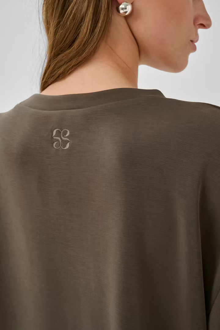 HelleMW T-shirt Major Brown