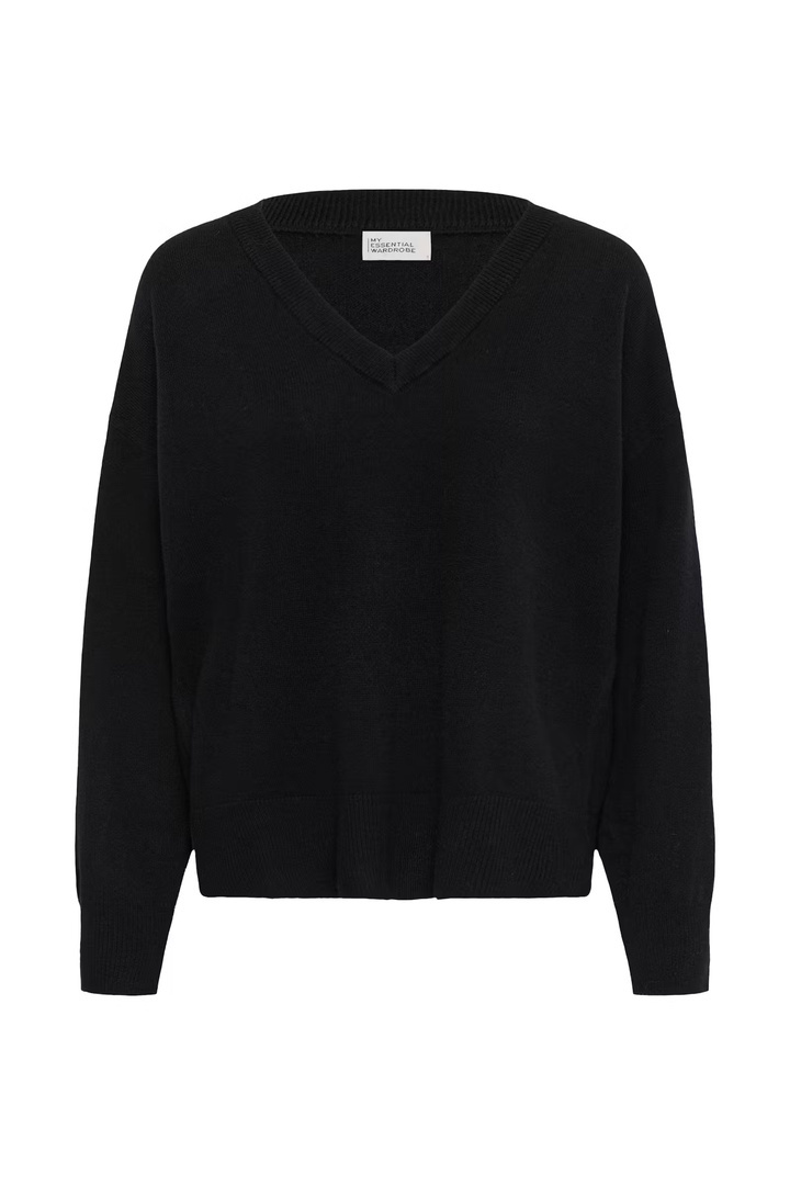 MWJola 100% wool pullover Black