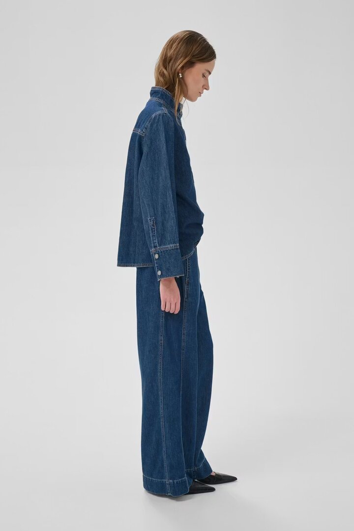 HilmaMW Jeans Medium Blue Wash