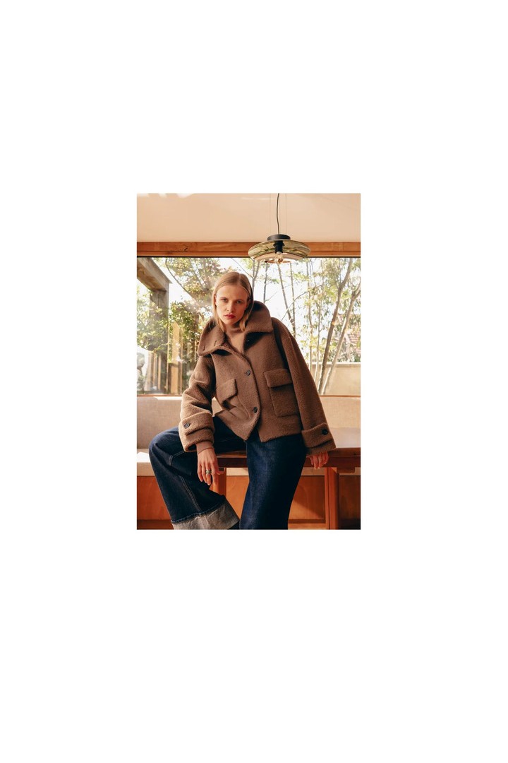 ANNE- FAUX FUR JACKET WHISKY