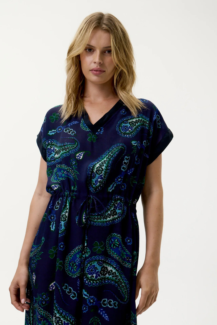 Sammi-Hanalei Bay-Navy Paisley