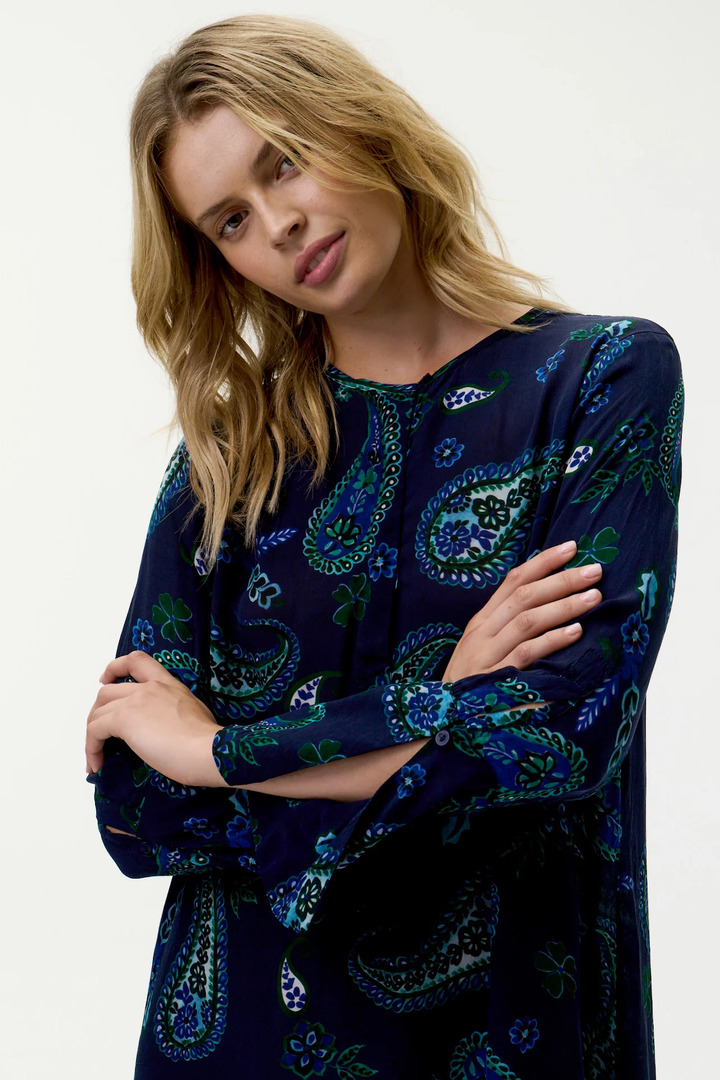 Long Genie-Hanalei Bay-Navy Paisley
