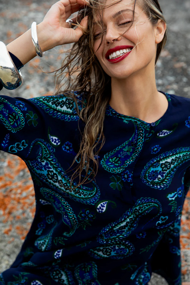 Long Genie-Hanalei Bay-Navy Paisley