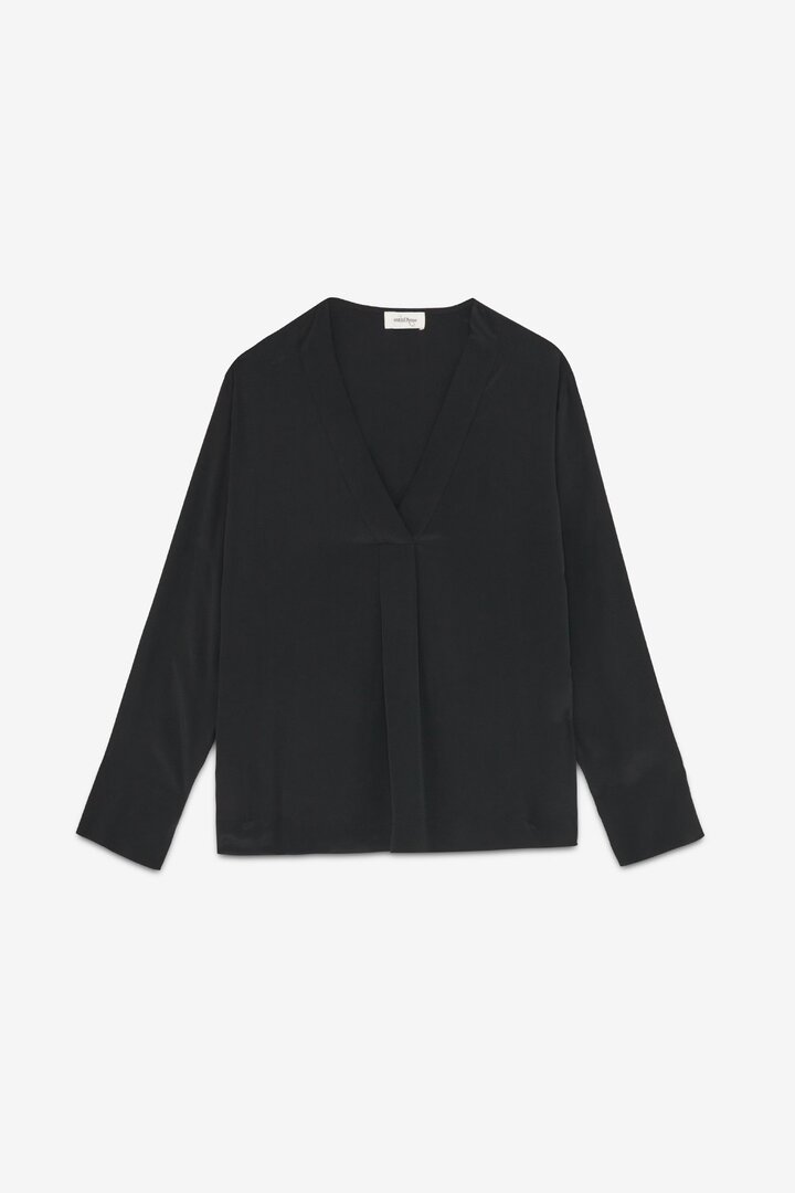 Silk-blend blouse black