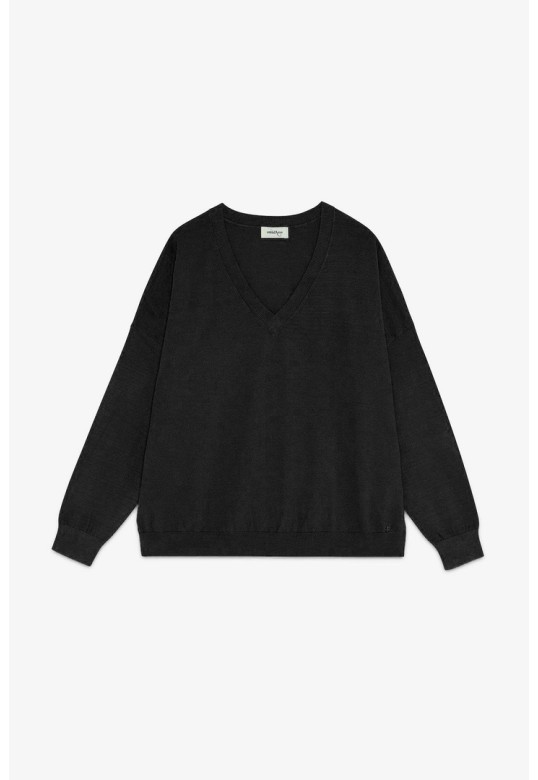 Sweater with V neck black