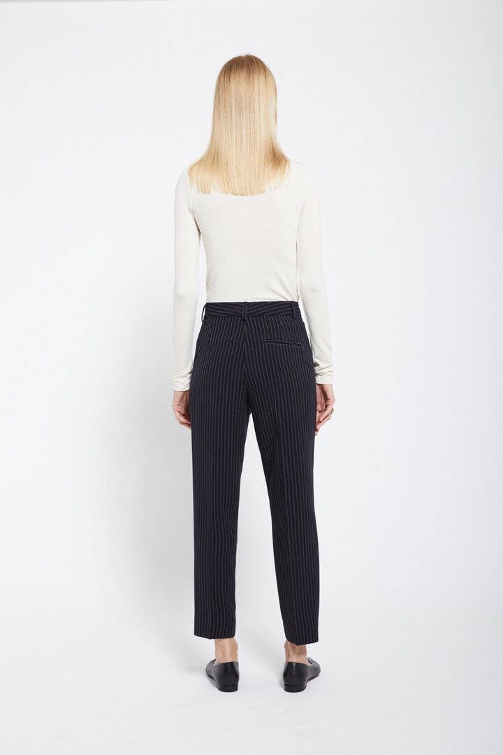 Anlke lenght trousers 