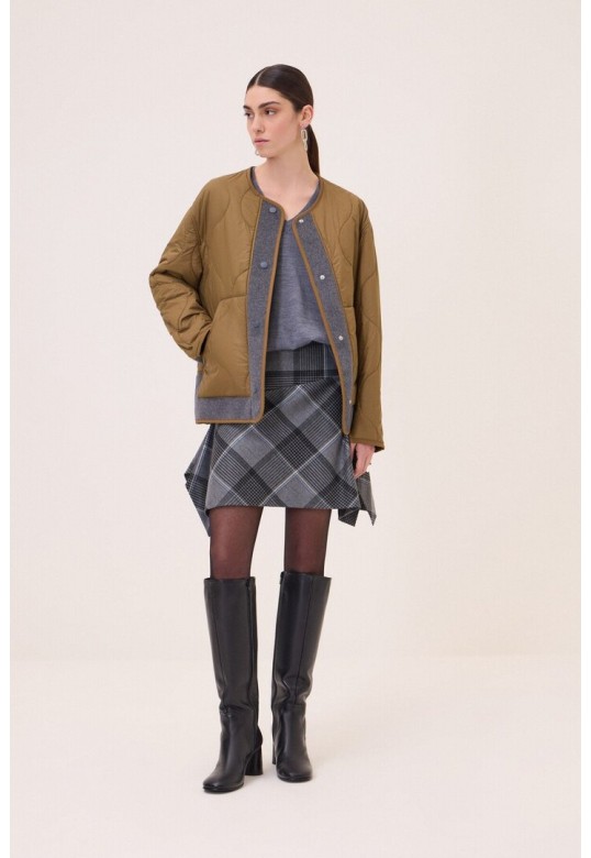 Quilted short jacket