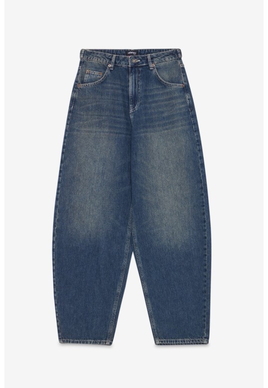 Adjustable balloon jeans