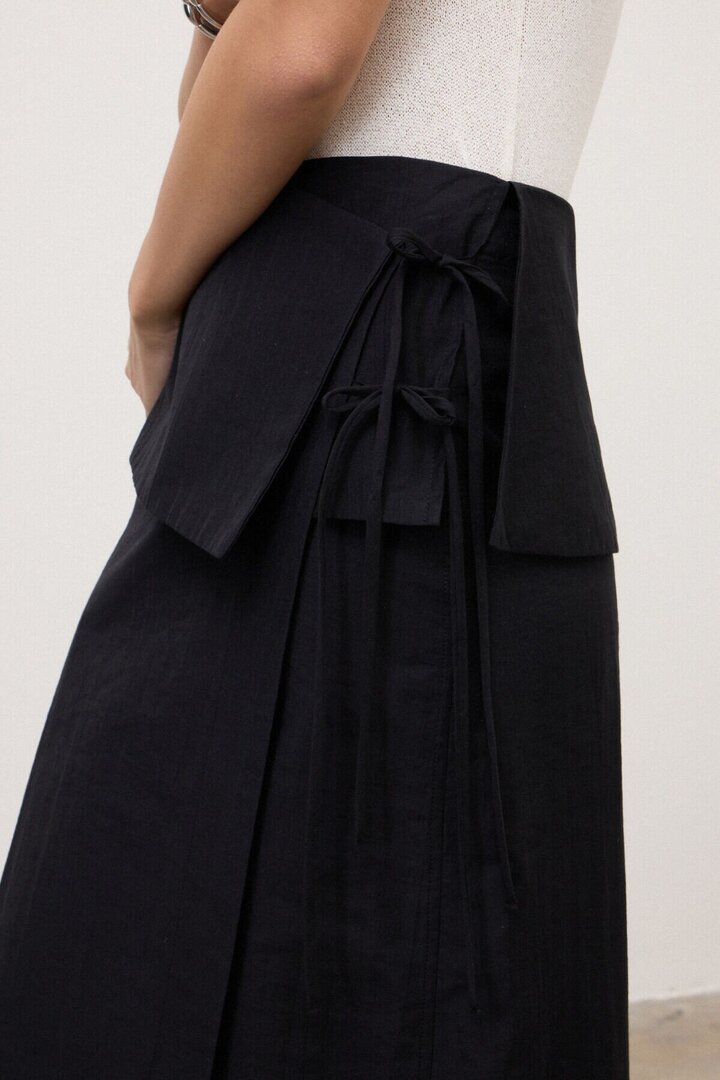 Wrap skirt Black