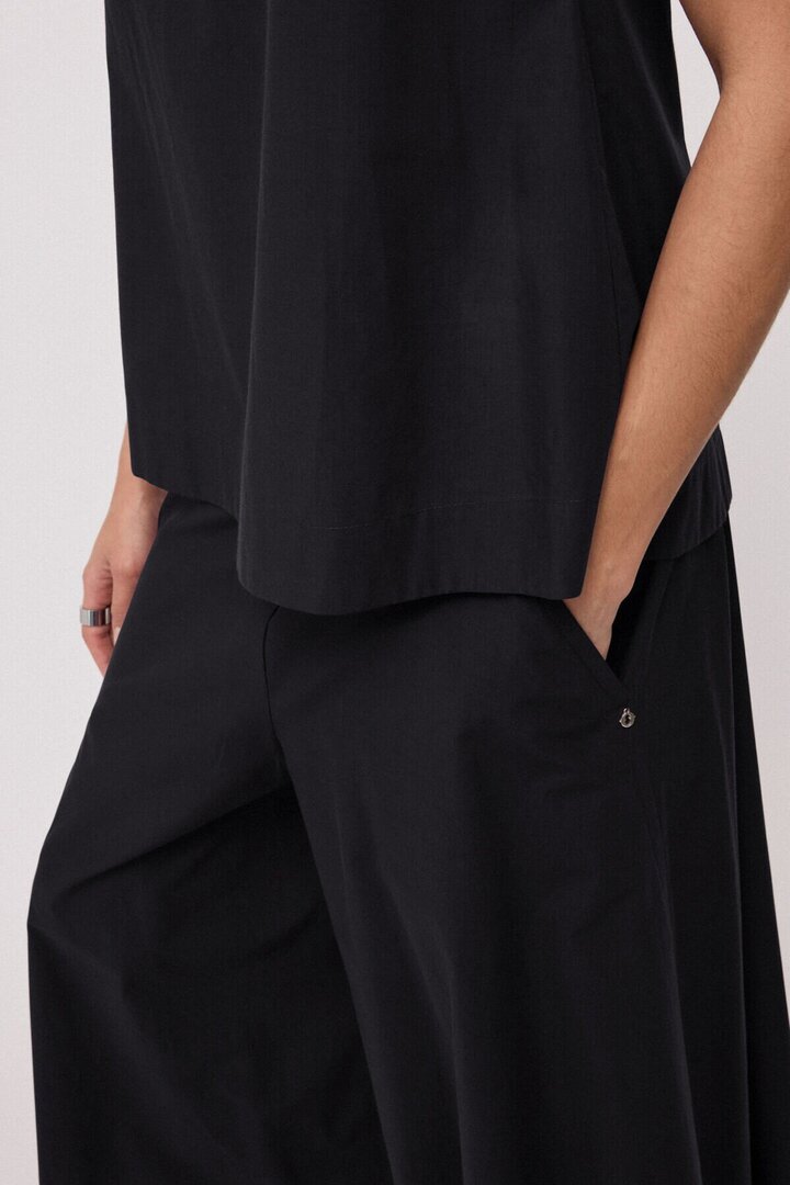 Wide culotte trousers Black
