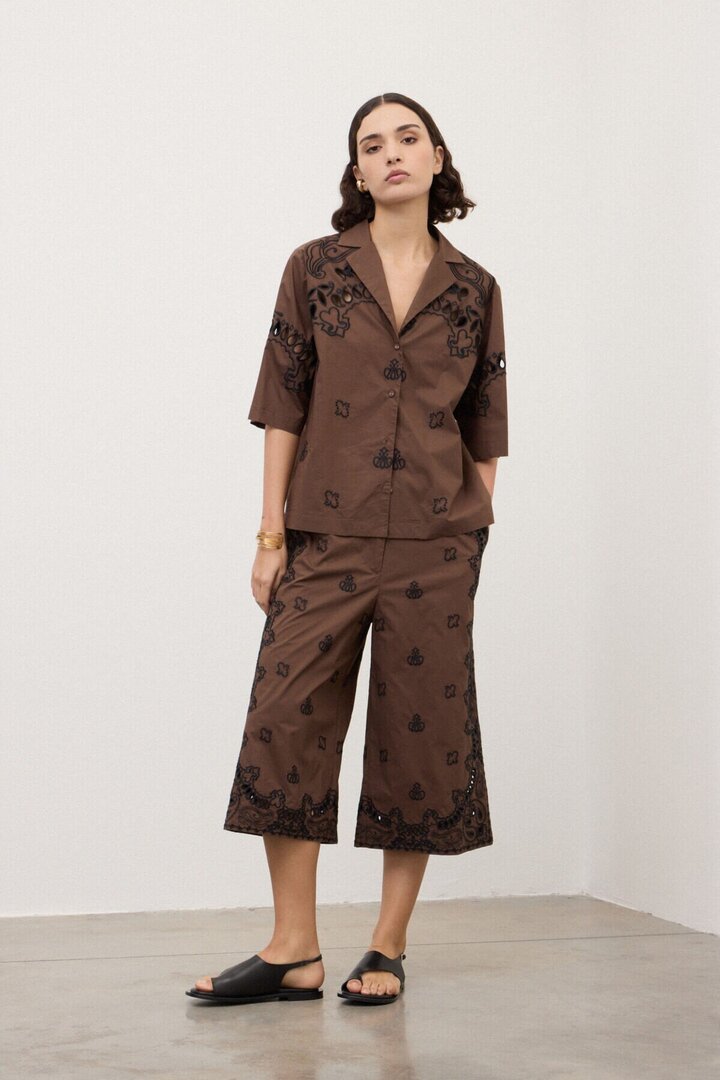 Relaxed embroidered shirt Chocolate