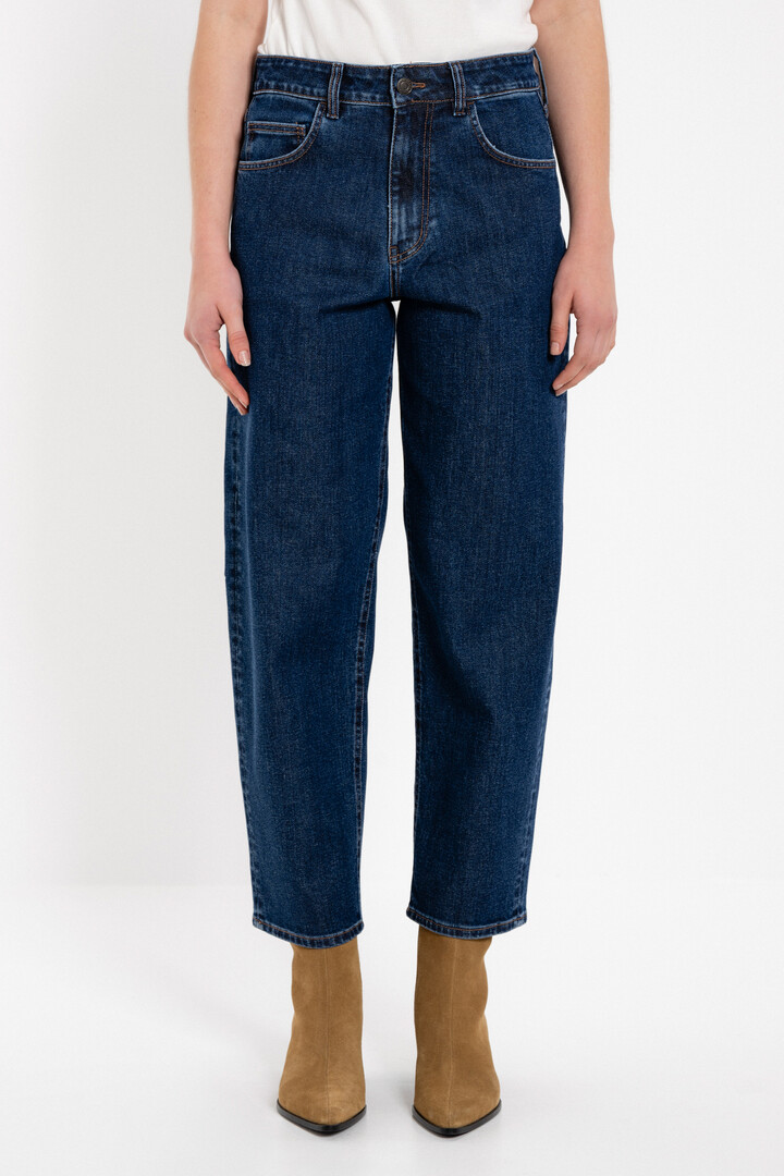 DENIM STRAIGHT LEG JEANS MID BLUE