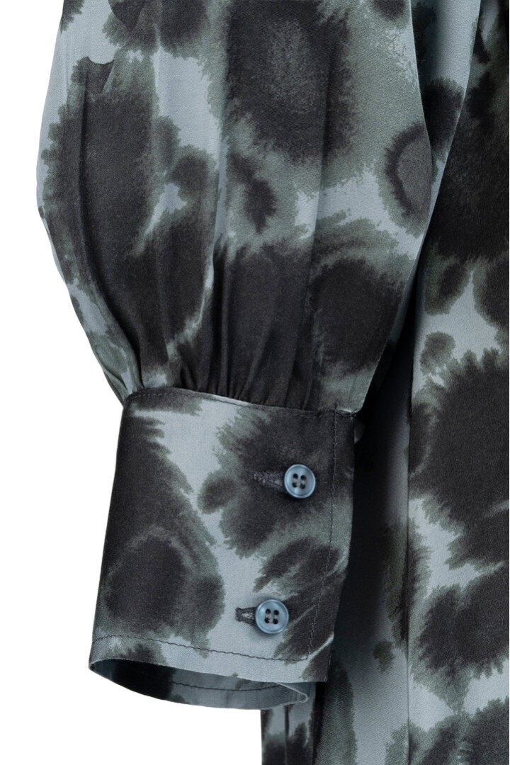 SATIN PRINT DRESS DUSTY BLUE