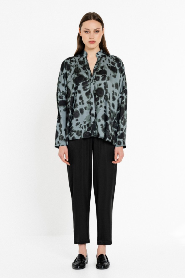 SATIN PRINT OVERSIZED SHIRT DUSTY BLUE