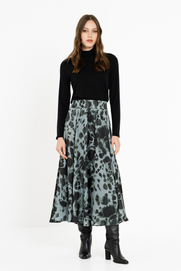 SATIN PRINT SKIRT DUSTY BLUE 