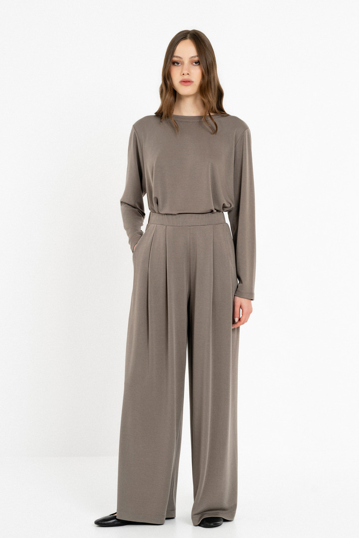 CUPRO PIQUE WIDE LEG PANTS TAUPE