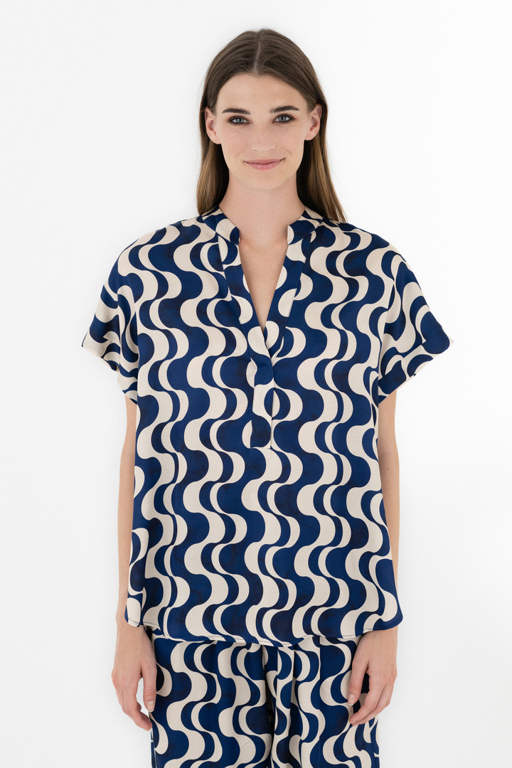 SATIN PRINT SHORT SLEEVE BLOUSE BLUE